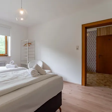 Nagelkoepfl Budget Walchen